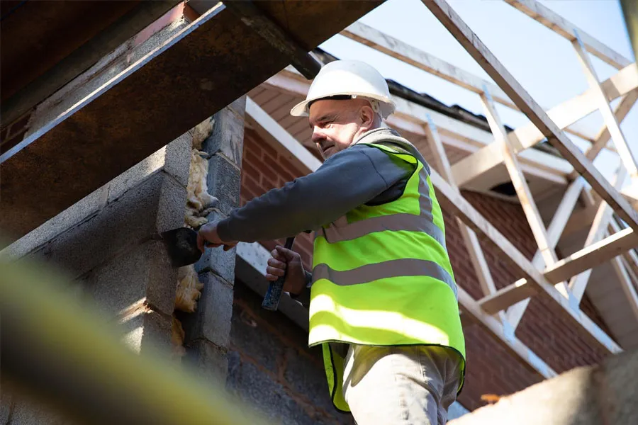 hampton-construction-worker
