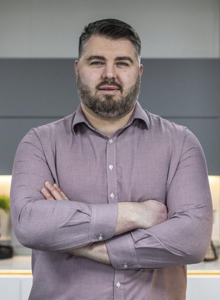 Michael-MTT-1128x1536